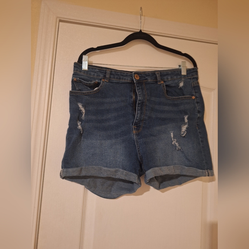 Womens Denim Blue Women's Shorts Distressed 15 / 32 American Rag‎